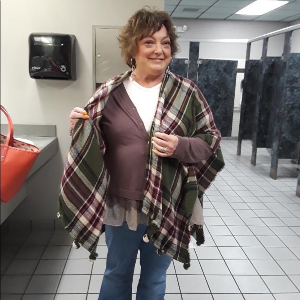 Meet your Posher, Terri